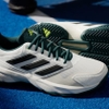 Giày Tennis Adidas Chính Hãng - Courtjam Control 3 - Màu Trắng Xanh | JapanSport JH5135