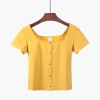 ao-croptop-co-u-phoi-nut-dang-lung-ngang-lung-quan