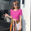 ao-thun-croptop-cheo-nguc