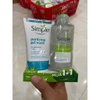 d716 - Sữa Rửa Mặt Simple Giúp Da Sạch Thoáng 150ml
