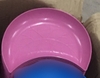 pvn35374-dia-nhua-khay-nhua-hinh-ban-nguyet-mau-sac-xinh-xan