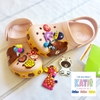 Dép cá sấu Crocs Band gấu Line Friends màu hồng nhạt