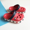 Dép cá sấu Crocs trẻ em chuột Mickey màu đỏ