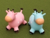 Thú nhún bơm hơi cho bé hình chú hươu CAYABE Toys House màu xanh/ hồng/ vàng TH319