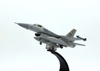 Mô hình máy bay F16 tỷ lệ 1/72