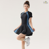Đồ bơi nữ liền thân tay ngắn dạng váy sọc có khóa kéo trước ngực |  DỨA BIKINI & SPORTWEAR