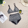 Bikini 2 mảnh cạp cao caro đỏ/ đen ( mút mỏng)