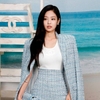 Với đôi chân nuột nà, liệu Jennie có đủ sức lấn át Joy và Park Min Young khi đụng đầm trăm triệu?