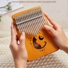 kalimba-17-phim-ka02-go-mahogany-nguyen-khoi-dan-thumb-piano-full-phu-kien-cho-n