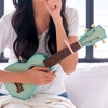 capo-ukulele-nhua-abs-universal-kep-can-dan-ukulele
