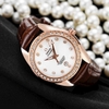 Omega pin nữ