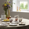 Đĩa Royal Copenhagen, họa tiết Flora Pansy 19cm