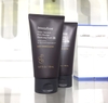 sua-rua-mat-tao-bot-lam-sach-sau-chua-tro-nui-lua-innisfree-super-volcanic-pore-