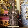 tuong-dieu-tri-kim-mau-va-2-nguoi-hau