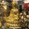 tuong-phat-thich-ca-mau-ni-ngoi-cam-dat-ma-vang