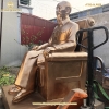 tuong-bac-ho-ngoi-ghe-cao-2m