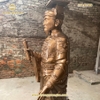 tuong-dai-vua-le-thanh-tong