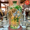 Mai bình H55 Chim Công nền xanh lá Vẽ vàng kim