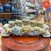 Kỷ ngai 5 Sen men rạn đắp nổi Vẽ vàng 24K