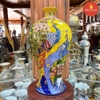 Mai bình H50 Chim Công nền vàng Vẽ vàng kim