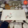 Khay chữ nhật dài men kem vẽ đào hồng