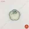 Đĩa muối hoa men kem vẽ sen xanh