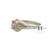 nhan-bac-cho-be-gai-mat-da-hong-sieu-de-thuong-n2001090085