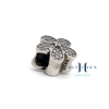 hat-charm-xo-hinh-bong-hoa-dinh-da-lap-lanh-c1712260027