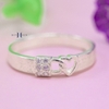 nhan-bac-cap-doi-nam-nu-duy-hien-hinh-o-khoa-trai-tim-n2408300016
