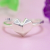 nhan-bac-nu-duy-hien-teen-mau-nhan-mo-hinh-trai-tim-n2408280028