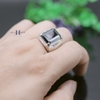 nhan-bac-nam-duy-hien-phong-thuy-da-den-n2407090007