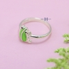 nhan-bac-tre-em-duy-hien-hinh-con-ech-mau-xanh-ngo-nghinh-n2409040006
