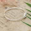 vong-tay-be-gai-mat-vong-hinh-thien-than-v2409110002