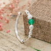 vong-tay-tre-em-charm-ca-va-cau-bac-ket-hop-charm-cau-xanh-v2409110021