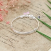 vong-tay-be-gai-thiet-ke-charm-no-hong-xinh-xan-v2409110026