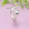 nhan-bac-nu-duy-hien-tron-khong-da-thiet-ke-hinh-tron-thanh-lich-n2408250002
