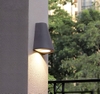 ĐÈN TƯỜNG LED NỘI NGOẠI THẤT MÀU ĐEN - CỐNG SUẤT 3W - VÀNG 3000K - M5033