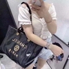 TÚI TOTE CHANEL GIFT DA BÓNG