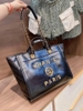 TÚI TOTE CHANEL GIFT DA BÓNG