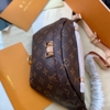 TÚI BAO TỬ LV BUMBAG MONOGRAM