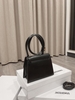 TÚI JACQUEMUS QUAI XOẮN MINI