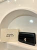 TÚI ĐEO CHÉO ALEXANDERWANG MCCQUEEN WOC