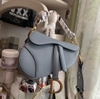 DIOR SADDLE YÊN NGỰA MÀU