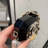 CHANEL ĐỰNG AIRPOD SUPER