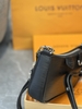 LV KẸP NÁCH EPI Pouch On Strap