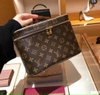 LV CỐP NICE SIZE LỚN