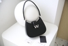 ALexanderwang kẹp nách 
