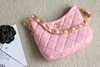 CHANEL kẹp nách quai logo 
