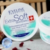 Kem Dưỡng Trắng Da Mặt Và Body Extra Soft Whitening Eveline 200ml
