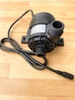 Máy bơm tuần hoàn không chổi than 24v 65w 26L/phút đẩy cao 20m